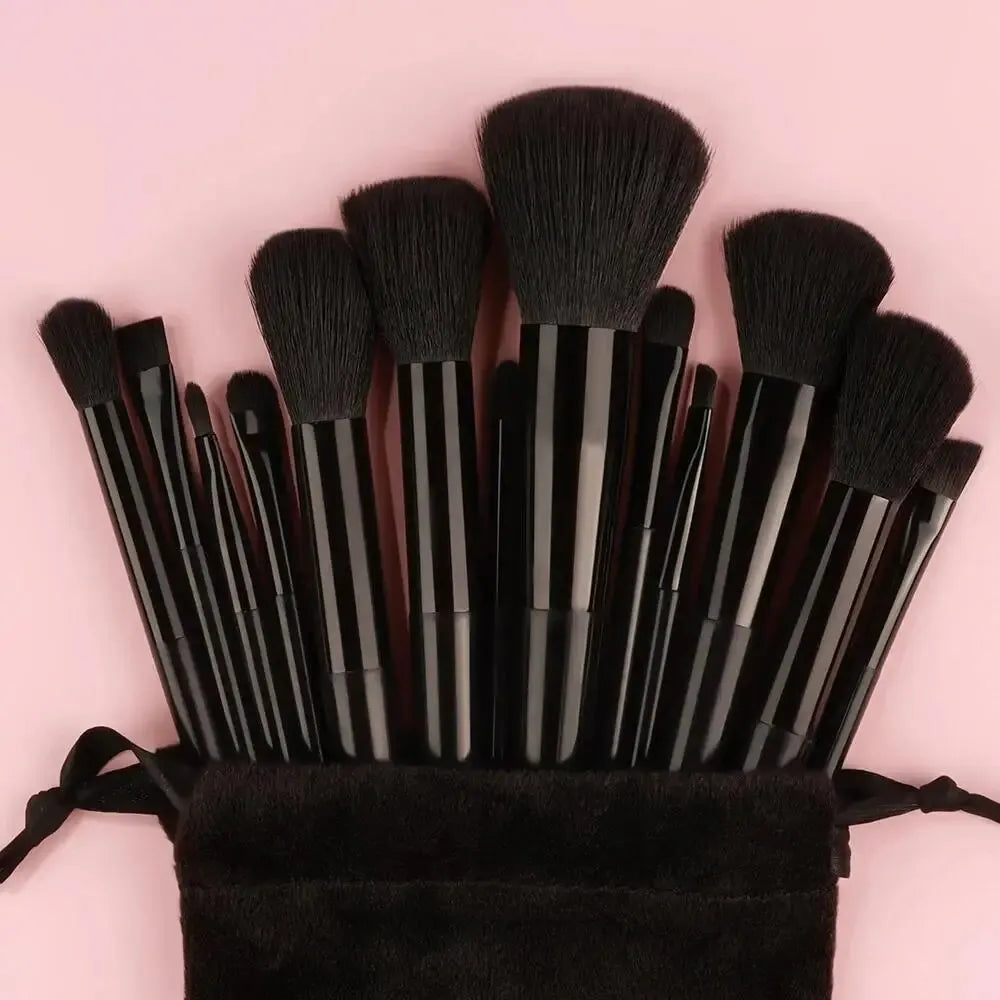 13-Piece Professional Makeup Brush Set Soft Fluffy Kabuki Blending Eyeshadow Foundation Powder Beauty Tools for Cosmetic Application