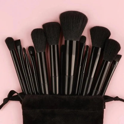 13-Piece Professional Makeup Brush Set Soft Fluffy Kabuki Blending Eyeshadow Foundation Powder Beauty Tools for Cosmetic Application