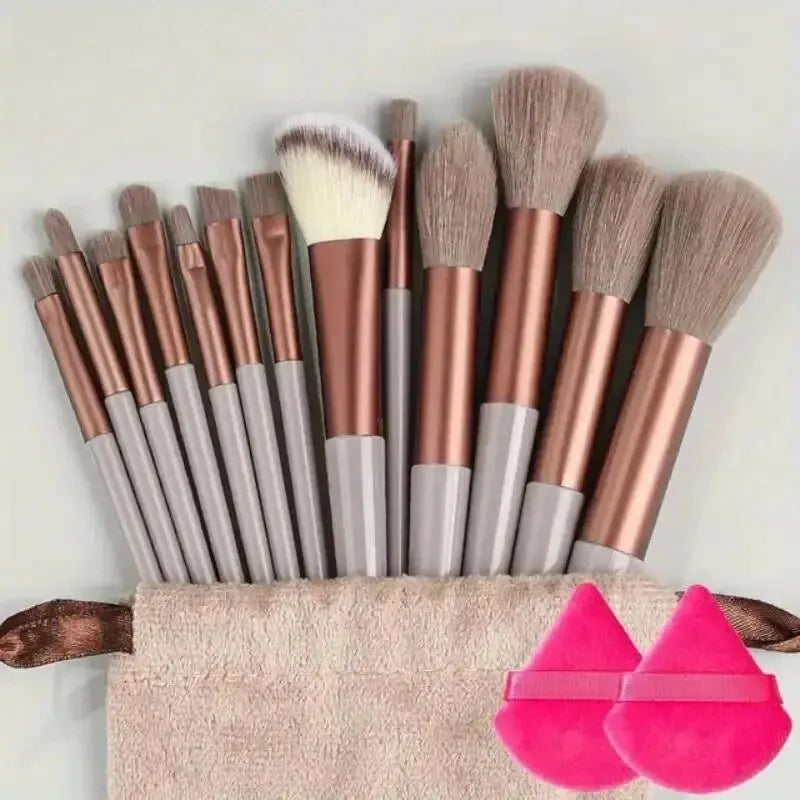 13-Piece Professional Makeup Brush Set Soft Fluffy Kabuki Blending Eyeshadow Foundation Powder Beauty Tools for Cosmetic Application